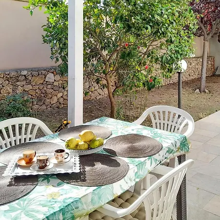 2 Bedroom In Hébergement de vacances Tarente
