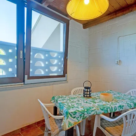 2 Bedroom In Hébergement de vacances Tarente